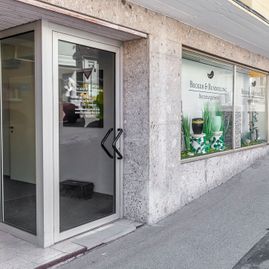 Ein Blick in das Geschäft von Bestattungsdienst Becker & Rummeling in Burgau